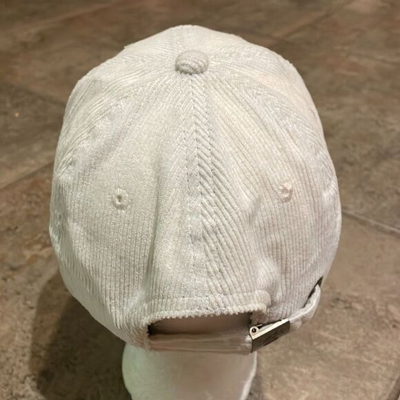 Eat Your Water White Corduroy Rainbow Skateboard Cap Hat Adult One Size - Picture 5 of 9